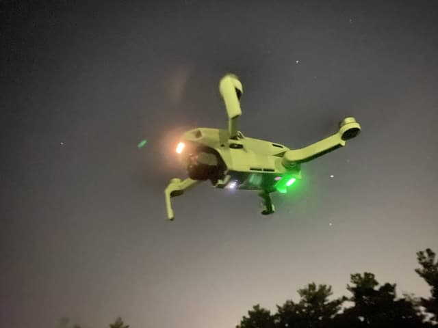 ドローン 夜間飛行 夜間撮影